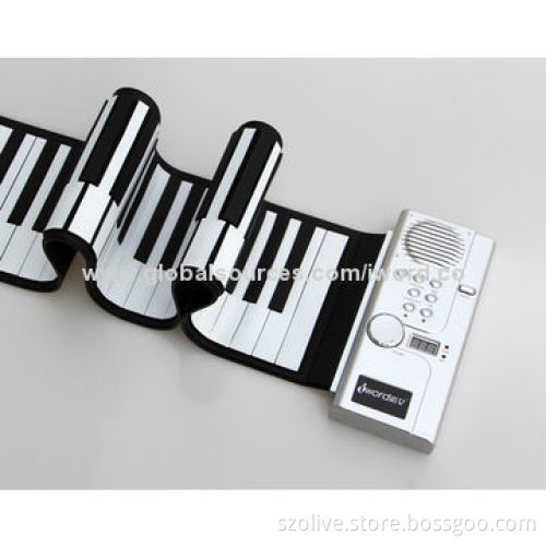 61 Keys Roll Up Pianos with Portable Soft Silicone Electronic Keyboard and Sustain Pedal Function